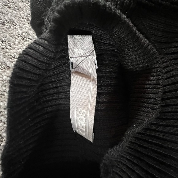 ASOS Womens Ruffle Shoulder Sweater Dress Black‎ White Size 2 Acrylic Blend - Picture 6 of 9